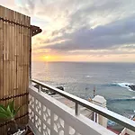 Olas Del Atlantico شقة